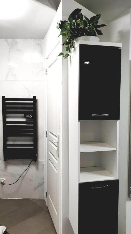 Jolie Appartement Avec 2 Chambres Partagees Paris Exteriör bild